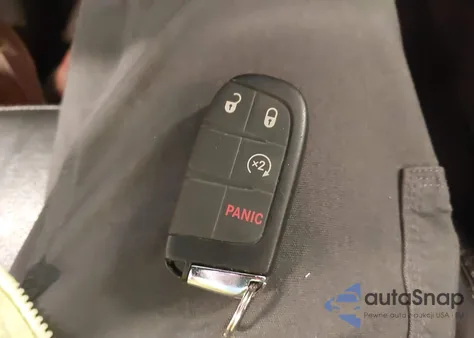 2023 Jeep Compass Latitude Lux Fwd z USA, uszkodzony, nr VIN 3C4NJDFN4PT503718